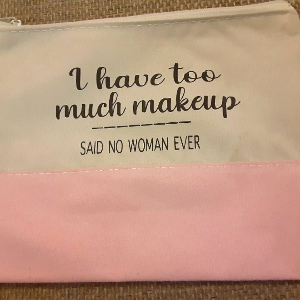 Cosmetics bag.